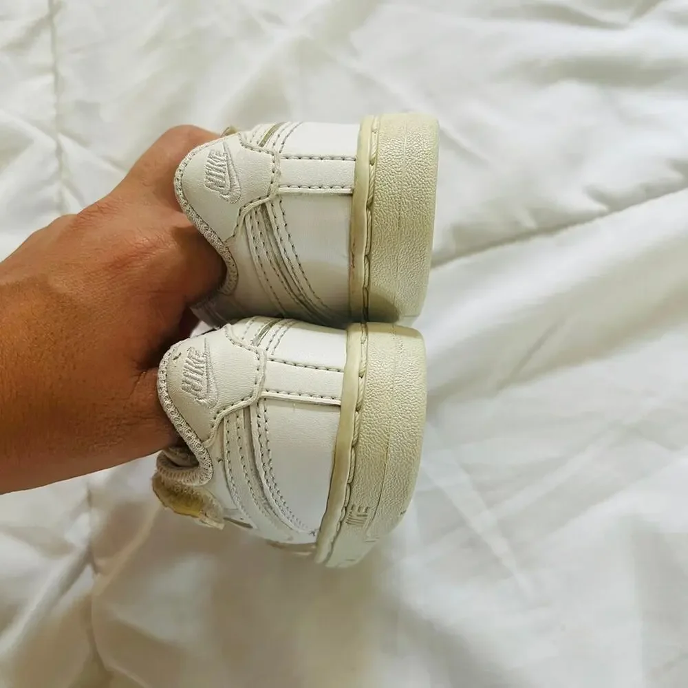 Nike White Velcro-Lace Strap Sneakers – Toddler Size 3C
